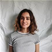 Bonjour
Je suis une jeune diplômée d'une ecole d'ingénieur et je suis passée par une classe préparatoire en mathématiques.
J'aime beaucoup les mathématiques et je suis sûre que tout le monde peut aimer par des approches différentes